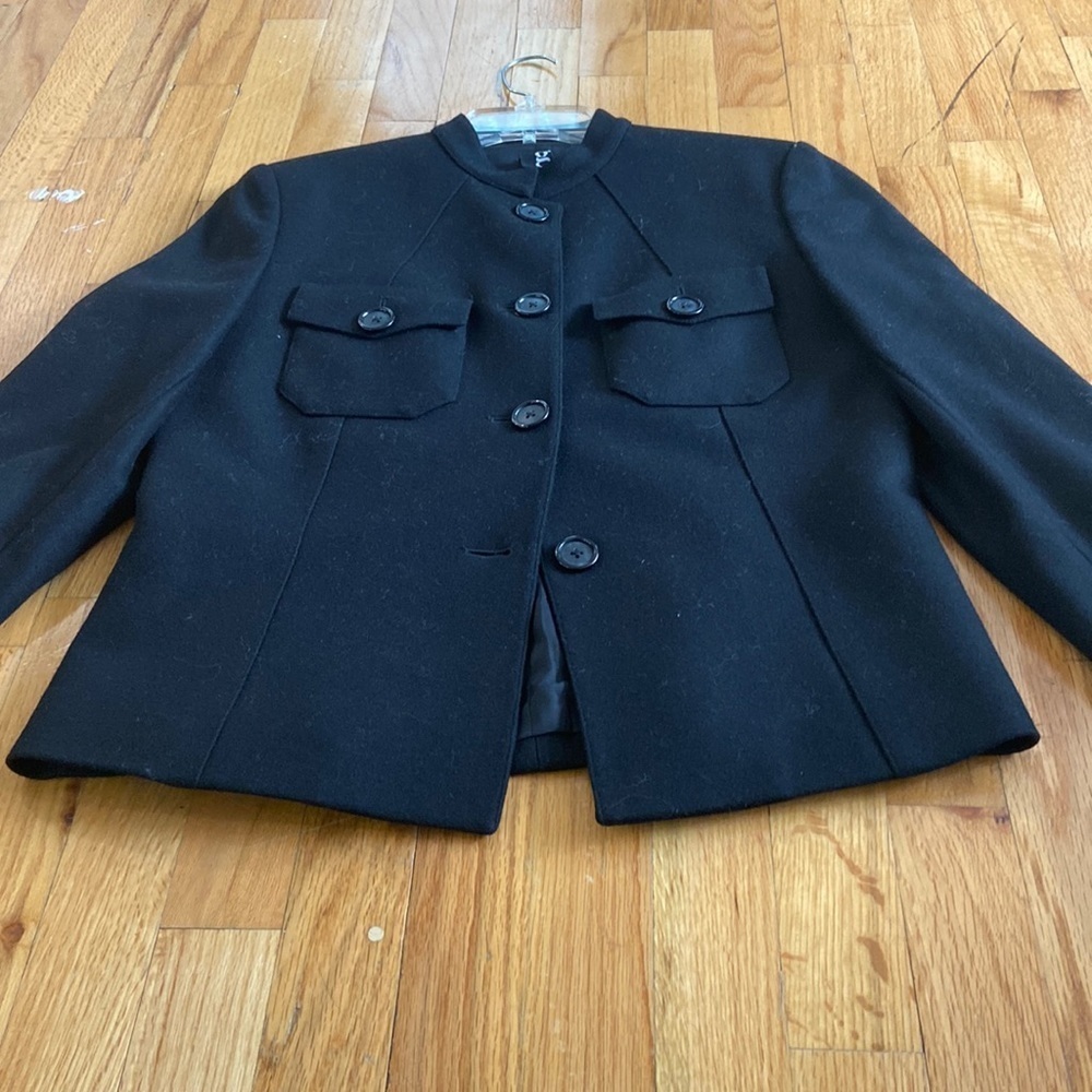 Women’s Elements G jacket. Black. Size 8
